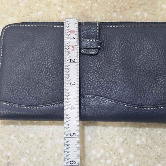 Tignanello Genuine Leather Brown 8" x 4.5" Wallet - Picture 6 of 6